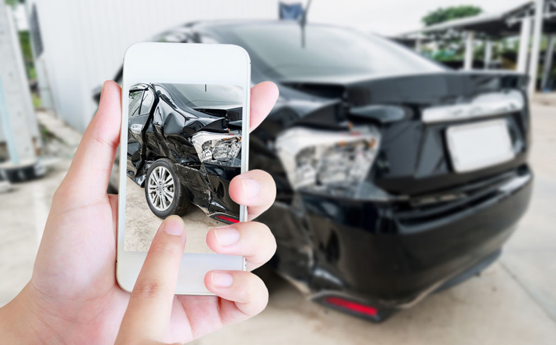 交通事故在行车过程中是突发且频率不低的事件